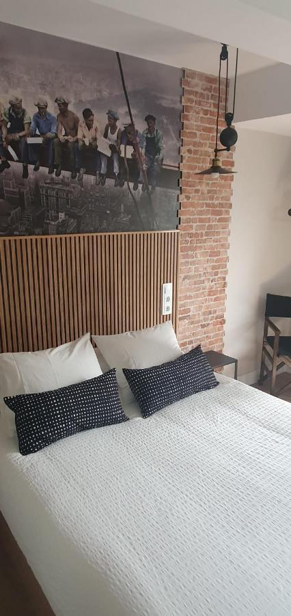 Hostal Fronton Alcobendas Ngoại thất bức ảnh