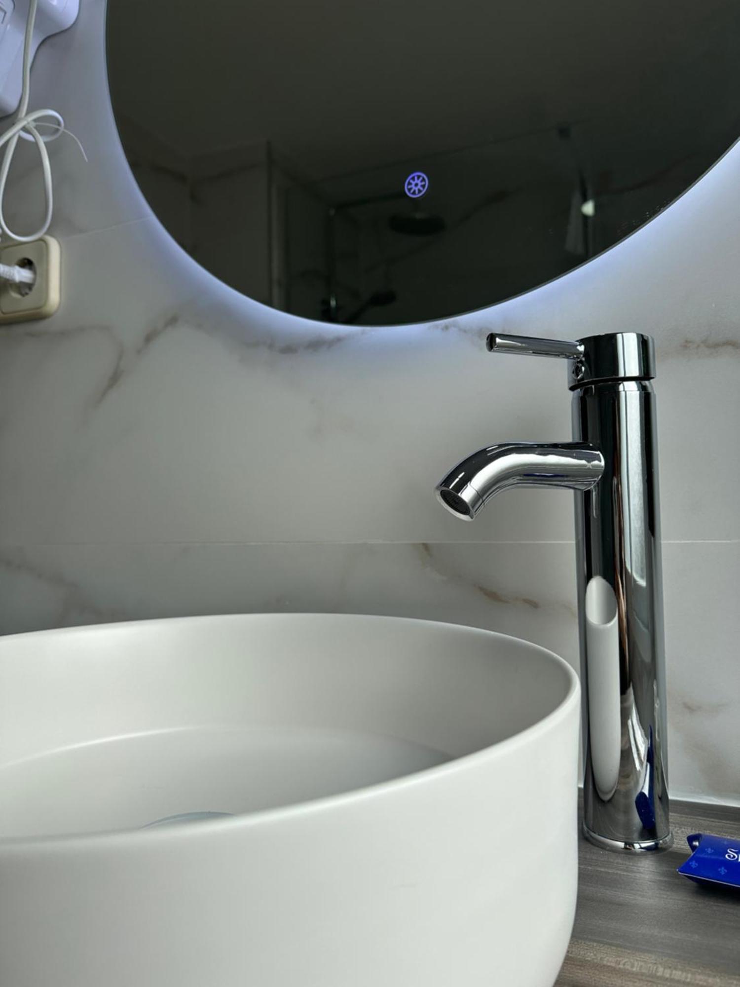 Hostal Fronton Alcobendas Ngoại thất bức ảnh