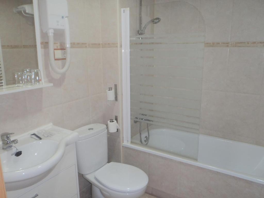 Hostal Fronton Alcobendas Phòng bức ảnh